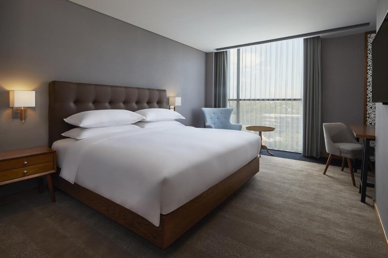 Four Points By Sheraton Balikpapan Luaran gambar